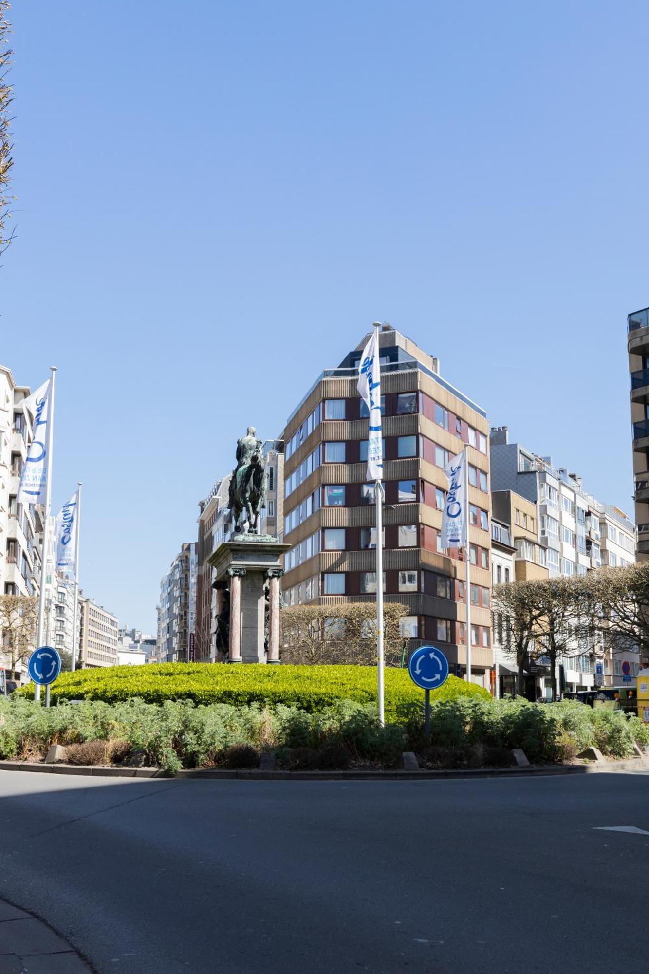奥斯滕德Penthouse Bij Leopoldpark公寓 外观 照片